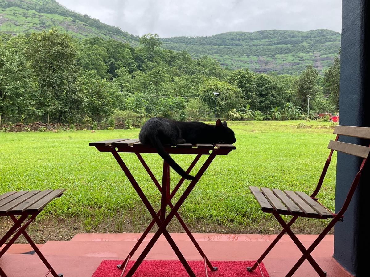 King'S Landing Villa Karjat Bagian luar foto
