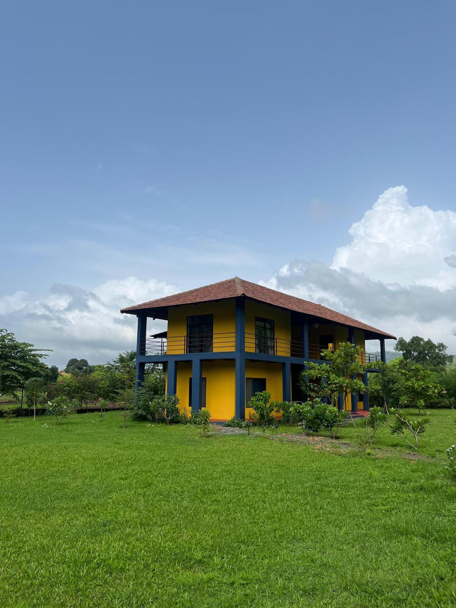 King'S Landing Villa Karjat Bagian luar foto